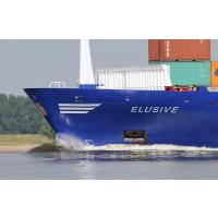 9607 Schiffsbug in Fahrt Gischt ELUSIVE auf der Elbe | 